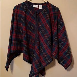 BonWorth ladies vintage plaid cape navy red green